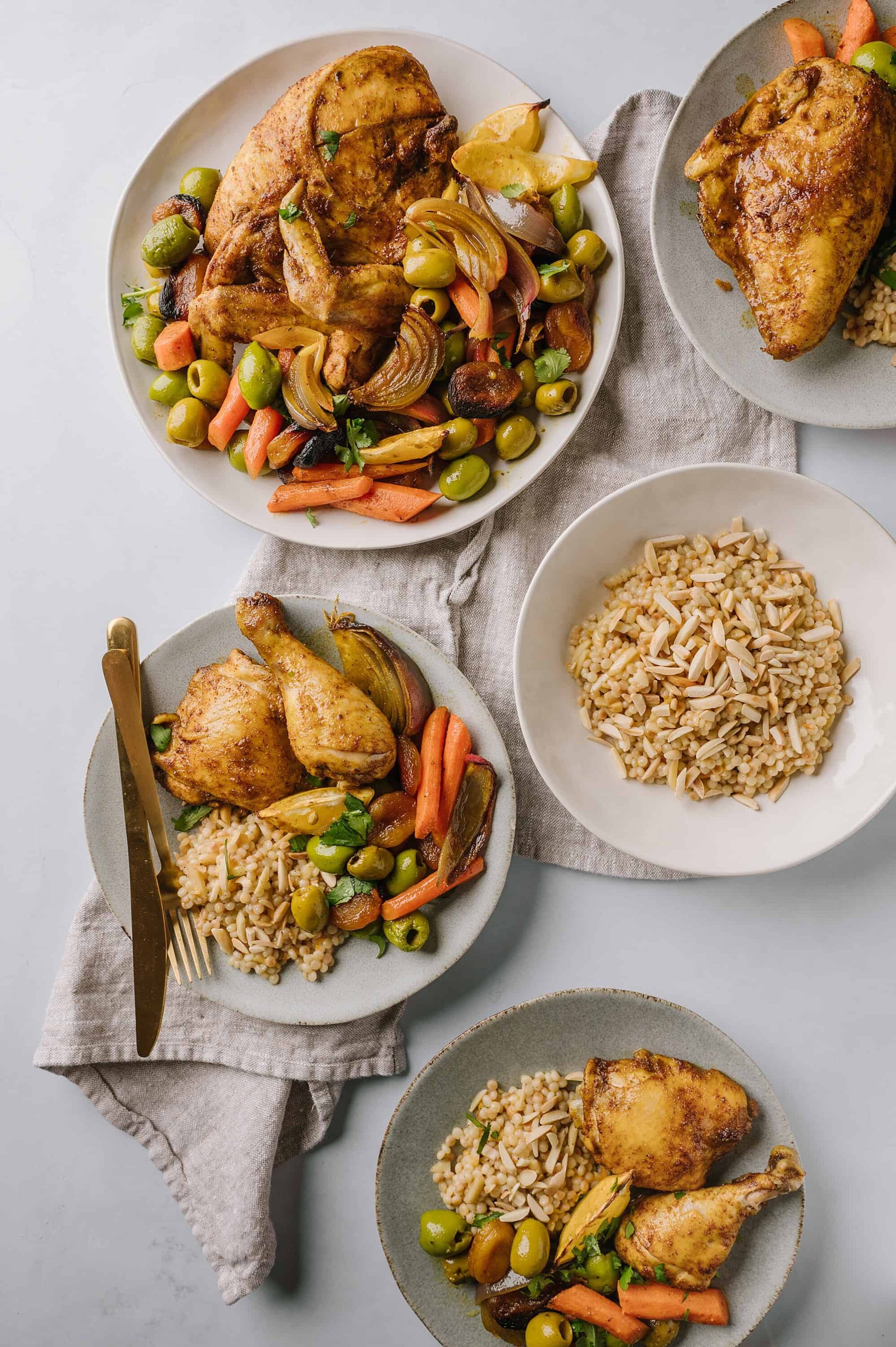 Roasted chicken with vegetables and rice, casual dinner, baked bree recipe, home-cooked meal, oven-roasted chicken and sides.