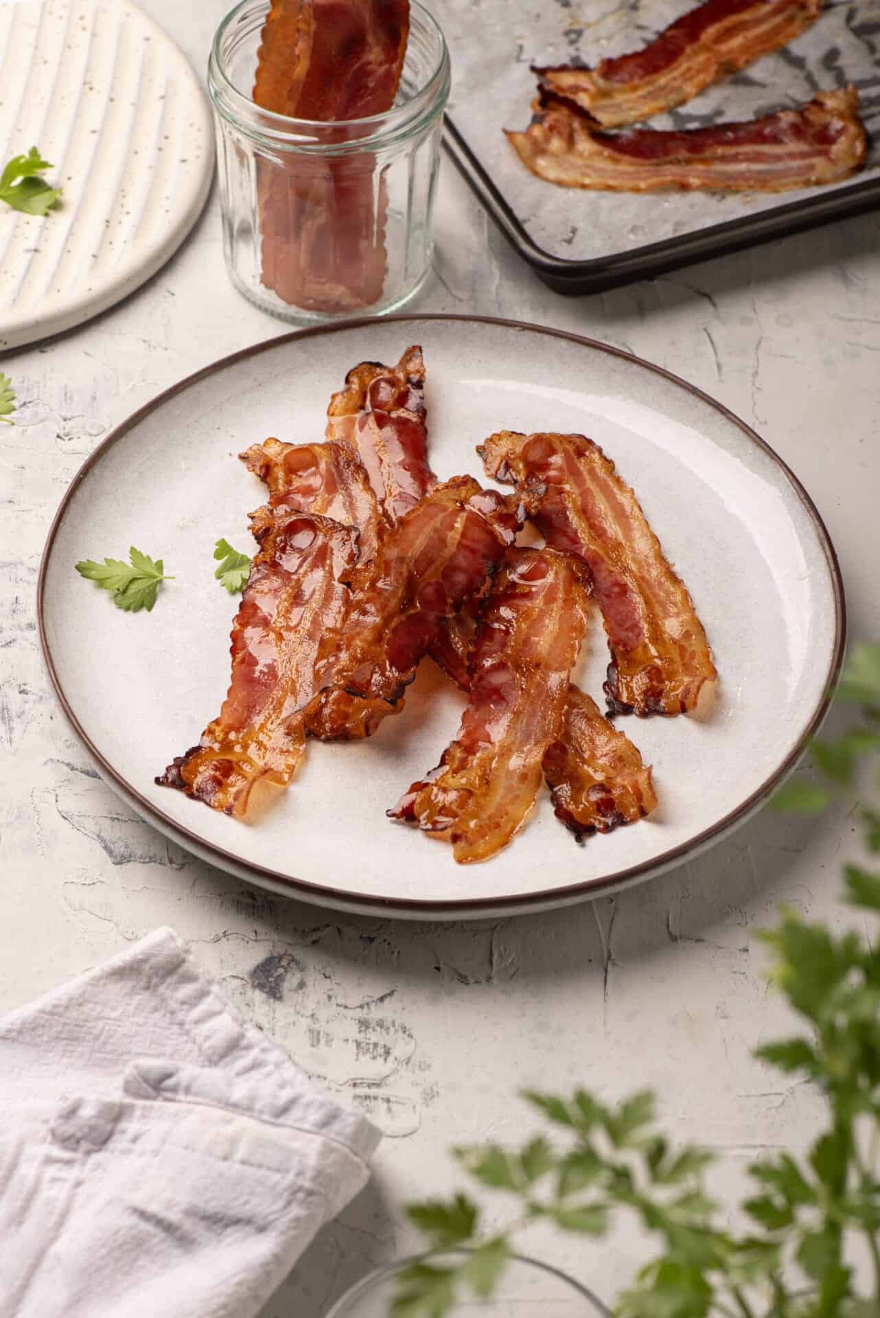 How to Cook Bacon in the Oven (425°)