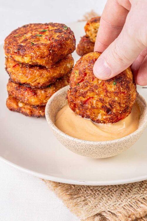 Crispy homemade chicken cutlets with dipping sauce, baked bree recipe, crispy fried chicken, easy chicken appetizer, gluten-free chicken bites.
