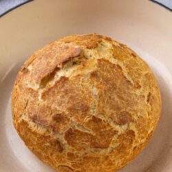 Crispy golden bread for French bread recipe.