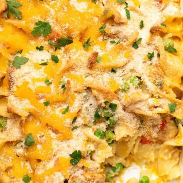 Cheesy chicken casserole with vegetables and breadcrumb topping.