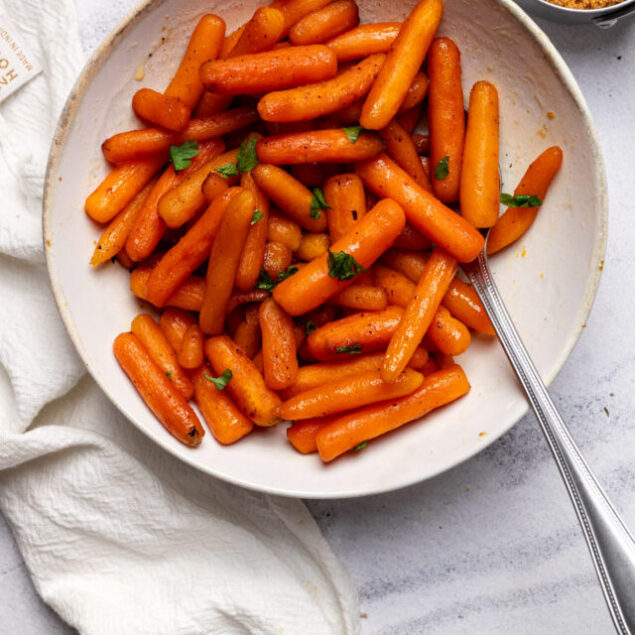 cropped-brown_sugar_glazed_carrots-feature-3.jpeg
