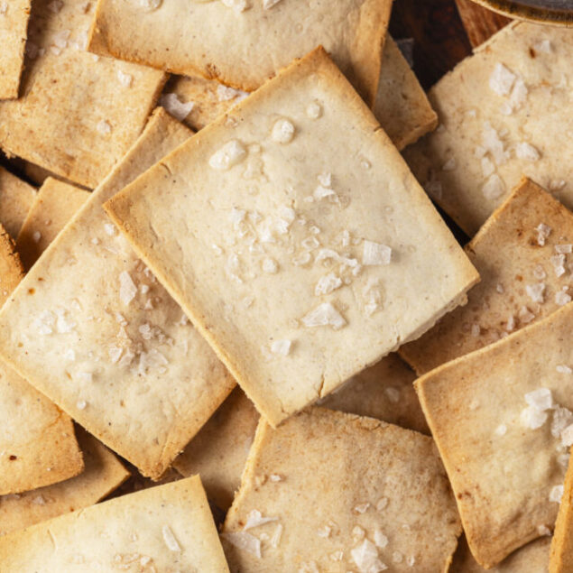 cropped-gluten-free_crackers-feature-2.jpeg