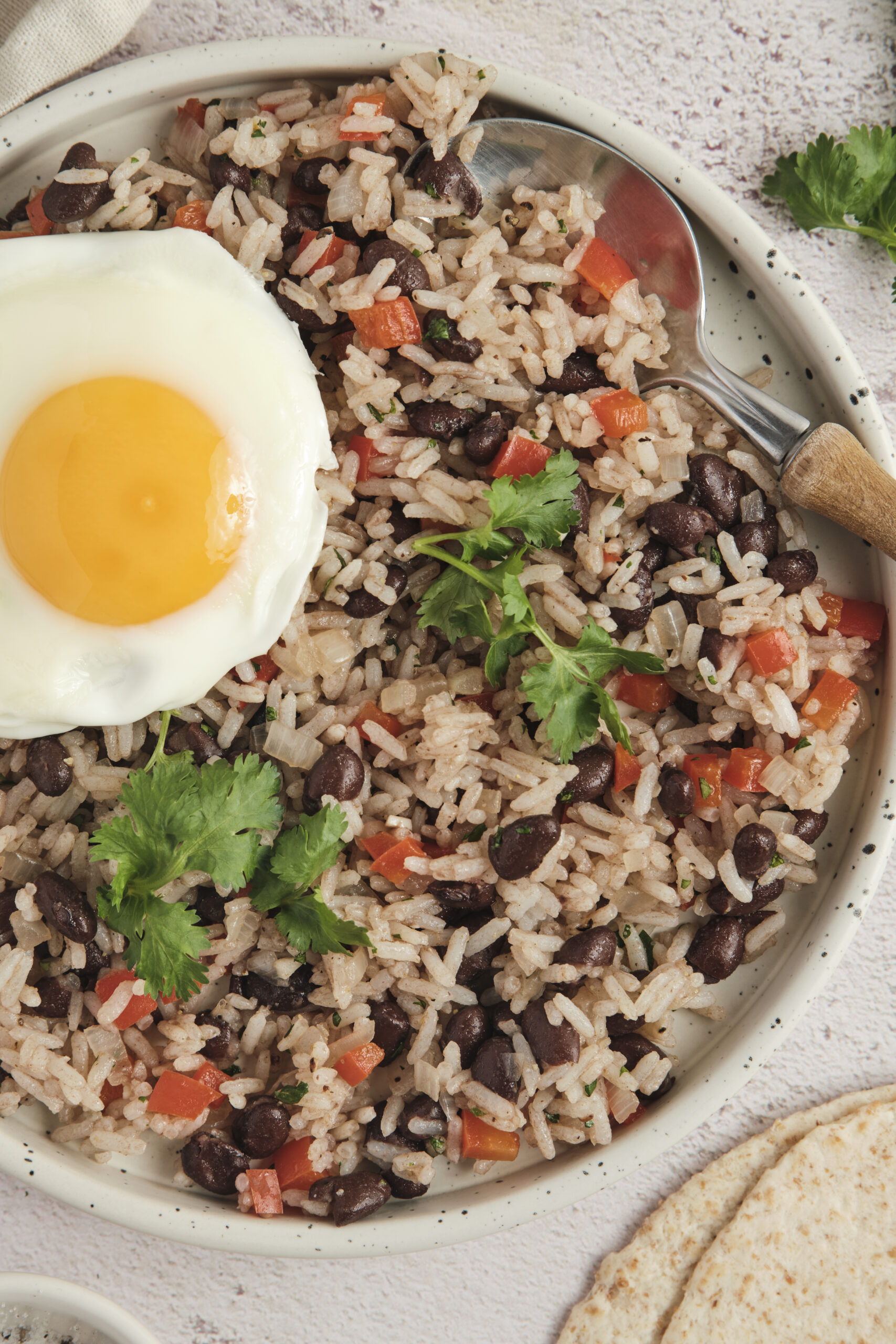Gallo Pinto - bakedbree
