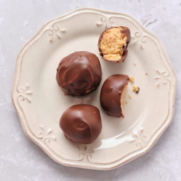 cropped-a-peanut_butter_balls-feature-3.jpeg