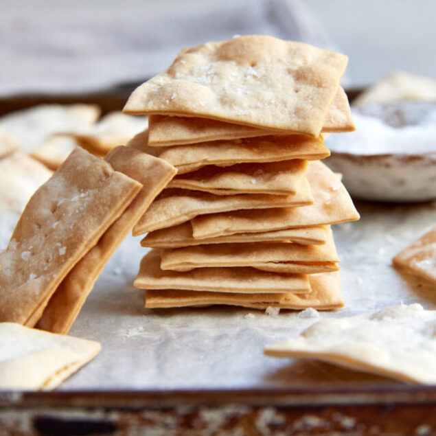 cropped-a-saltine_crackers_recipe-feature-1.jpeg