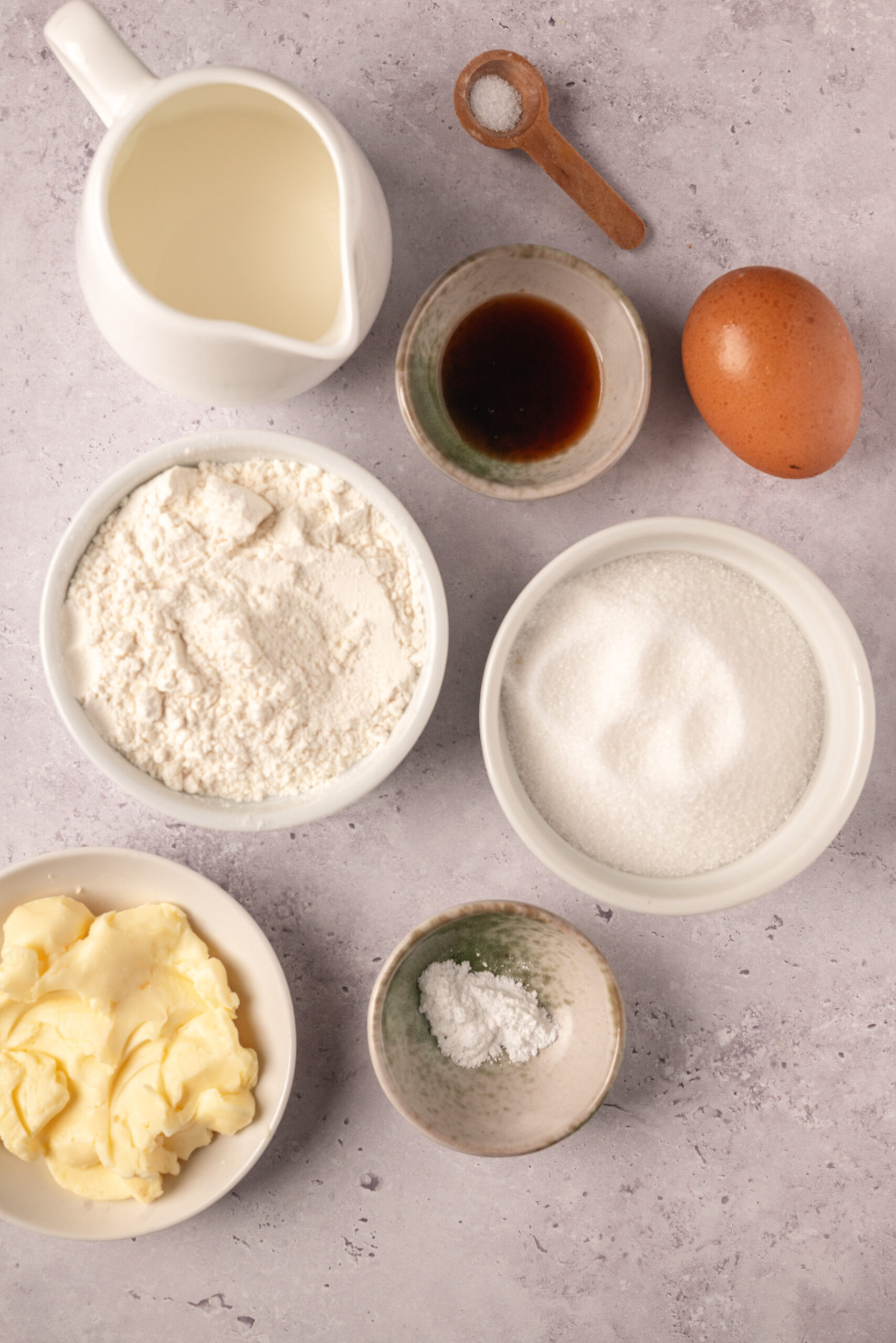 Mini Pound Cake - bakedbree