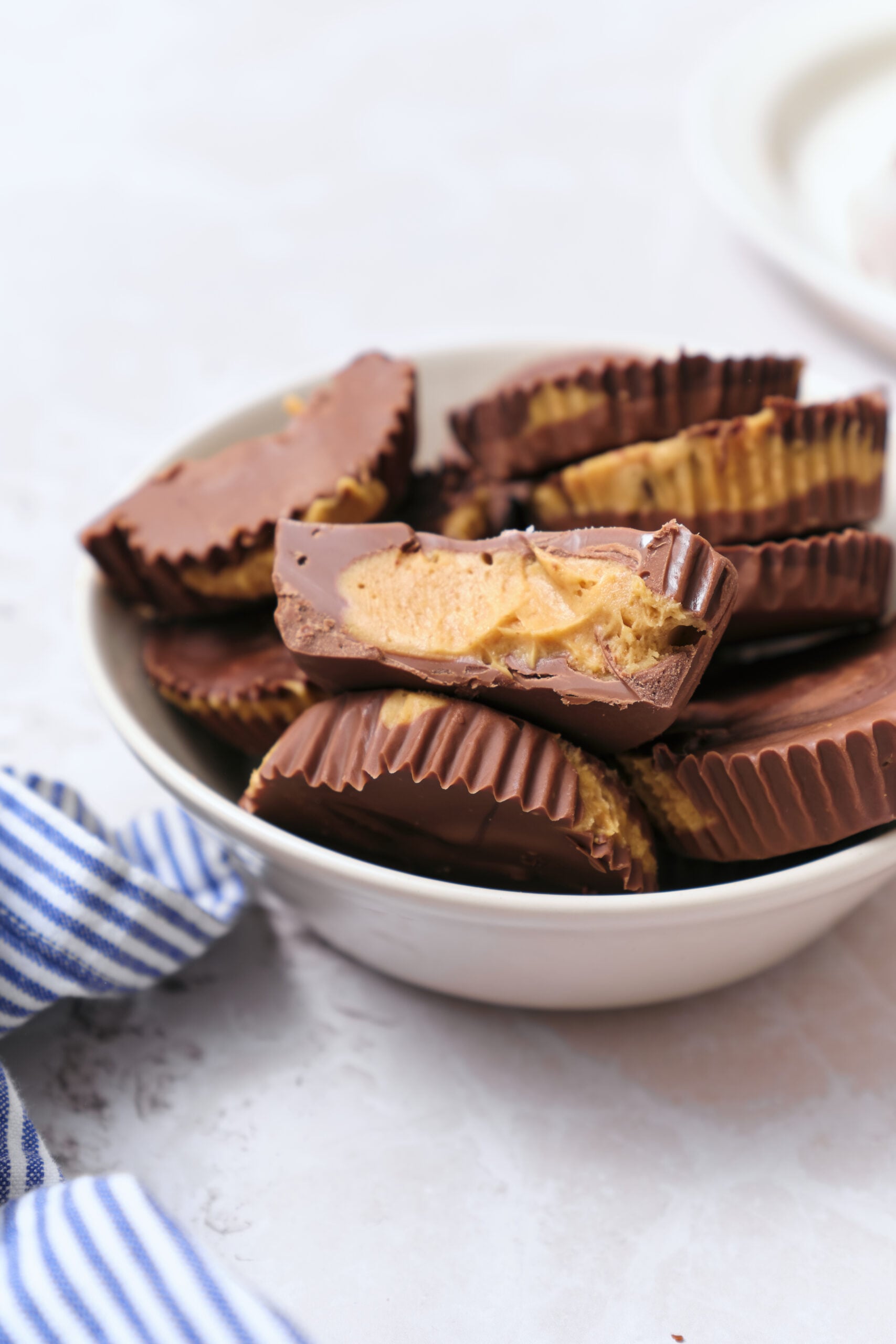 Homemade Peanut Butter Cups - bakedbree