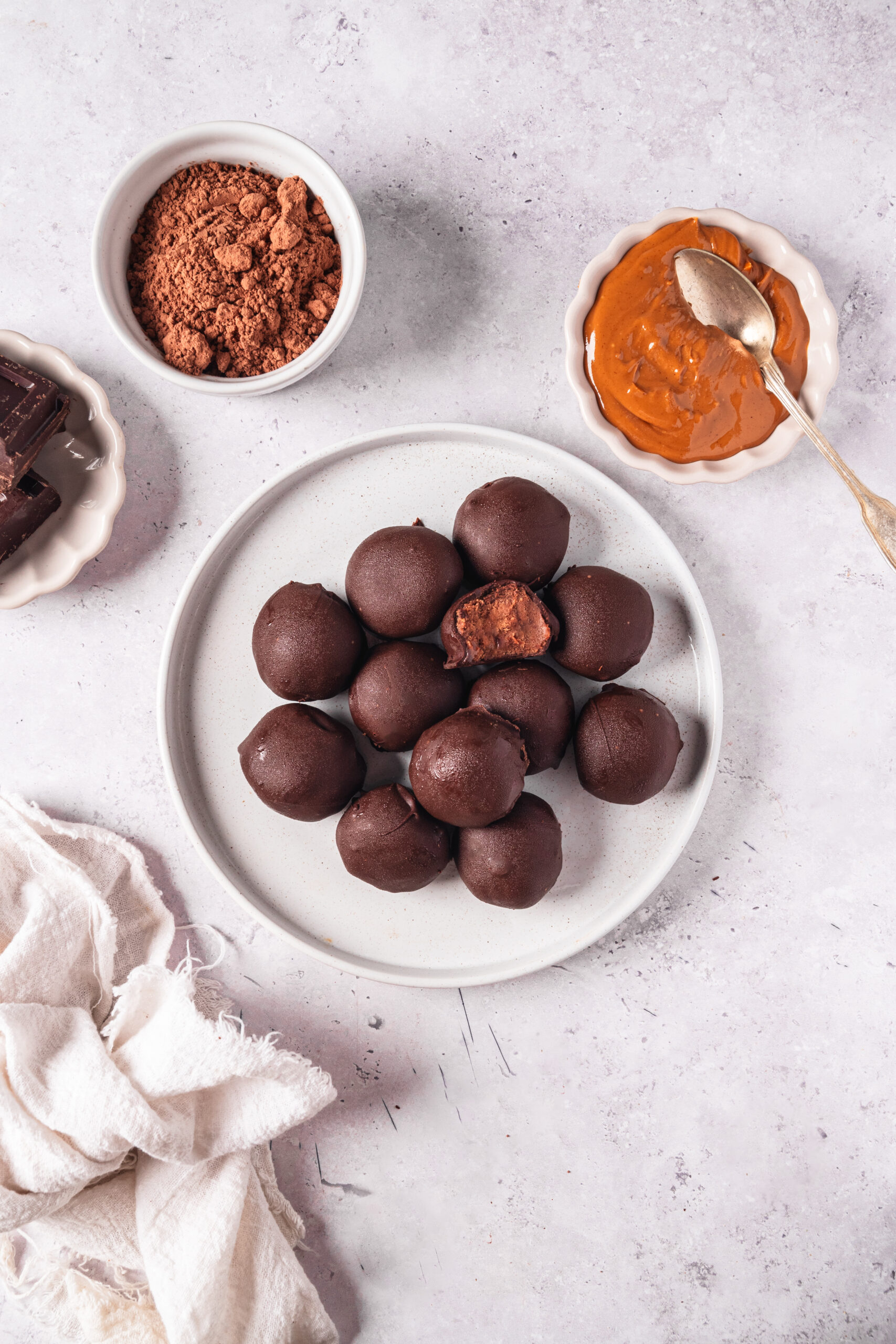 Chocolate Balls - bakedbree