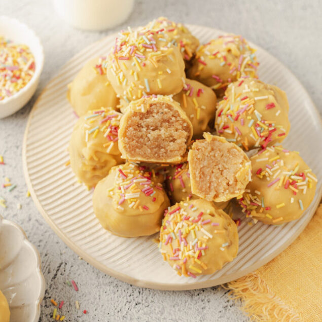 cropped-a-cake_balls_recipe-feature-1.jpeg