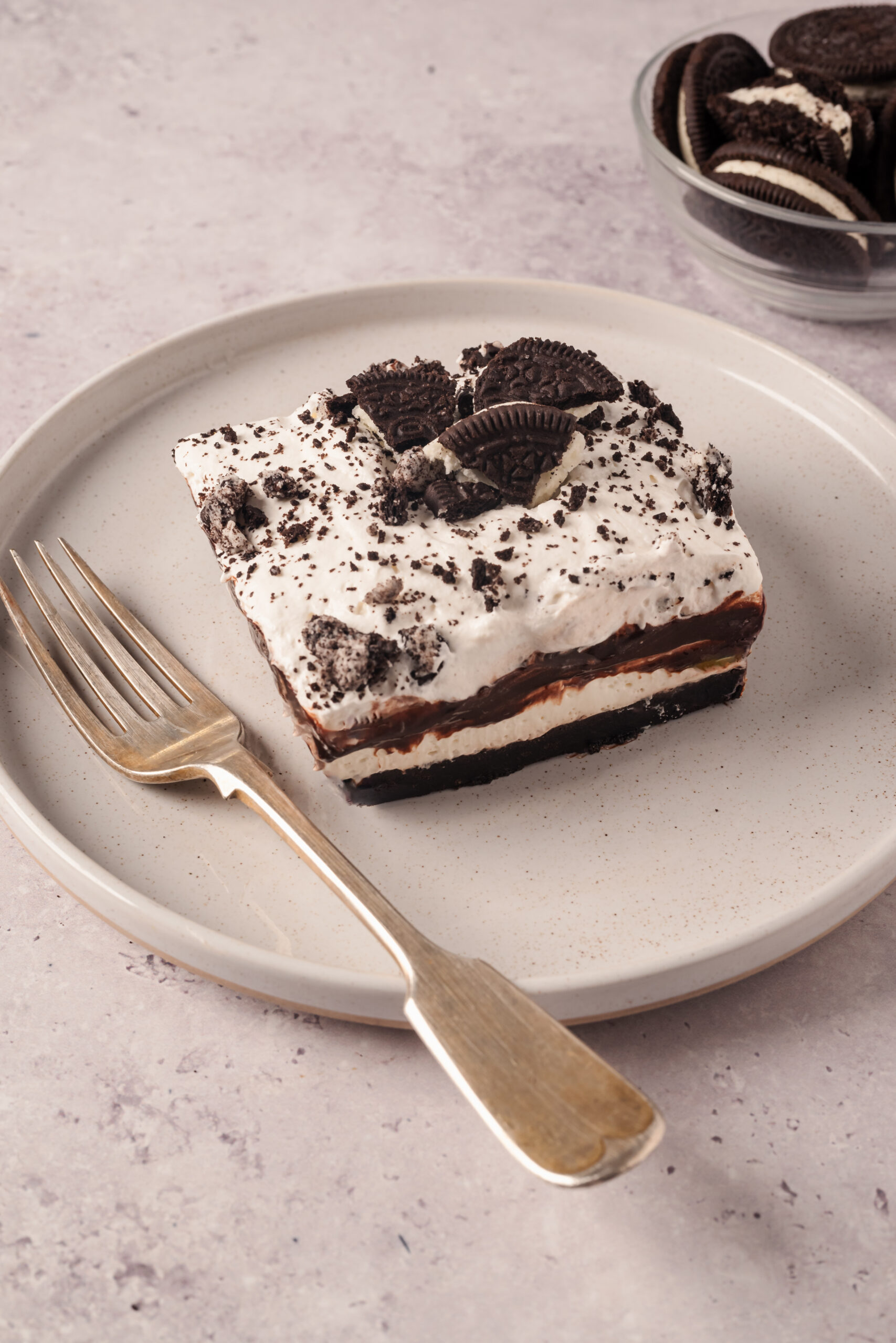 Oreo Lasagna slice shot from diagonal