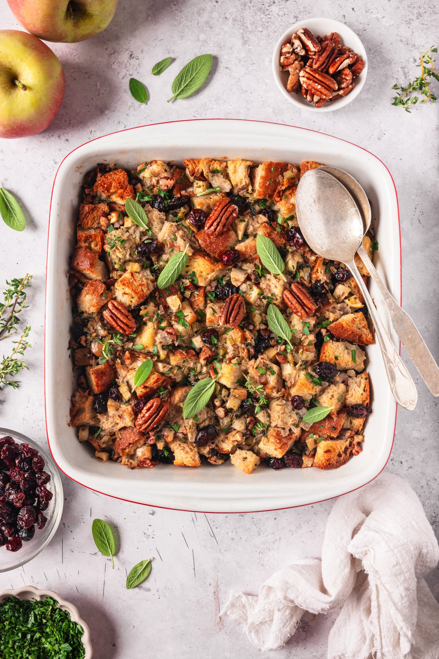 Cranberry Stuffing - bakedbree